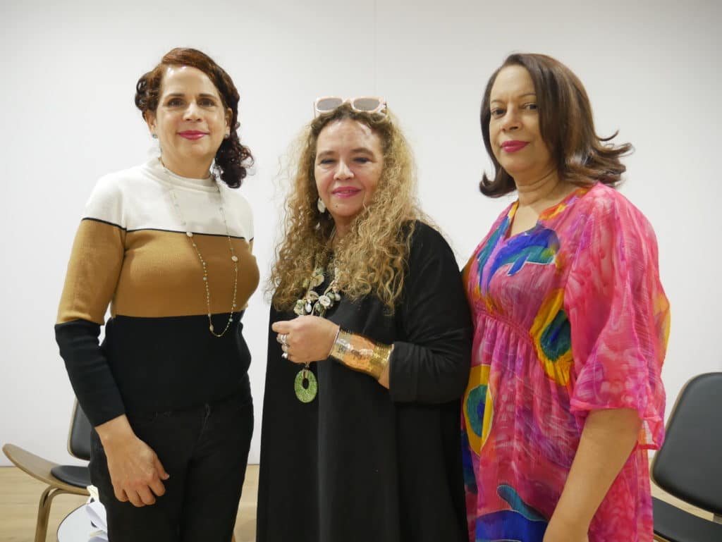 Notable participación femenina dominicana en la Feria de Madrid