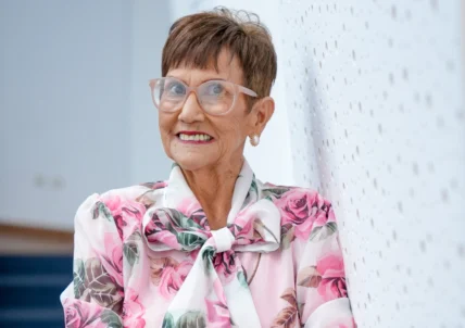 El elegante ingenio y jocosidad de Emelda Ramos