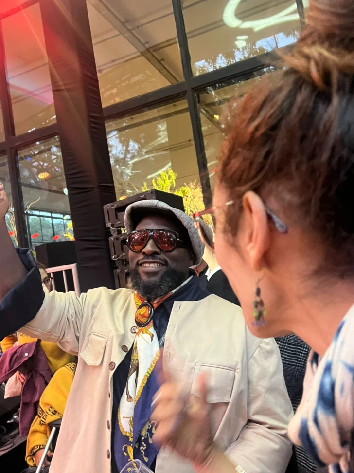 Bonaventure-Soh-Bejeng-Ndikung.-Curador-general-de-la-bienal.-Fotografia.-Dani-Abutara-728x971 Bonaventure-Soh-Bejeng-Ndikung.-Curador-general-de-la-bienal.-Fotografia.-Dani-Abutara-728x971